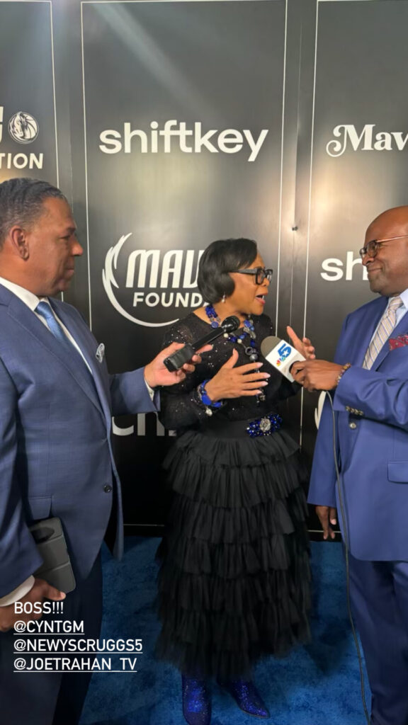 Cynt being interviewed